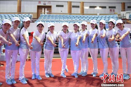 G20杭州峰会志愿者“小青荷”正式亮相 葛光和 摄