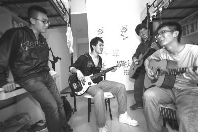 上大新生分配寝室制度:按作息兴趣