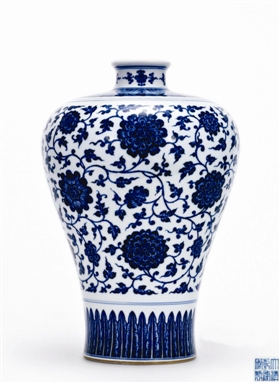 清乾隆青花缠枝花卉纹梅瓶 清乾隆青花缠枝花卉纹梅瓶