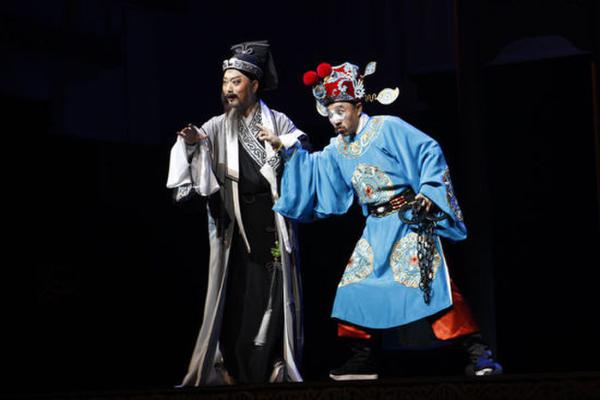 原创黄梅戏《 寂寞汉卿 》首次进京 原创黄梅戏《 寂寞汉卿 》首次进京