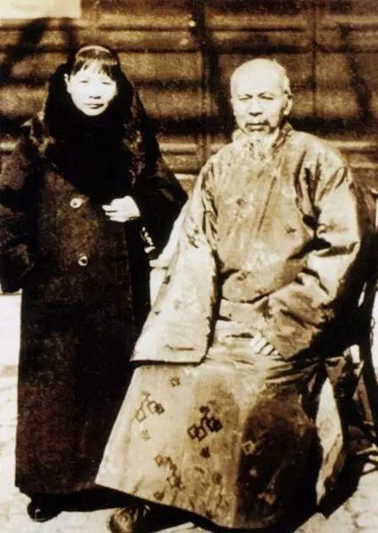 1470122962816 1470122962816