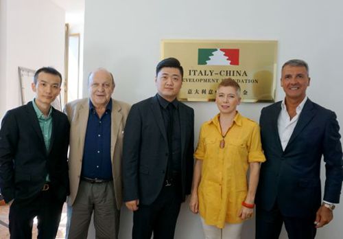 意大利前国家政要会见中国制片人促影视文化交流