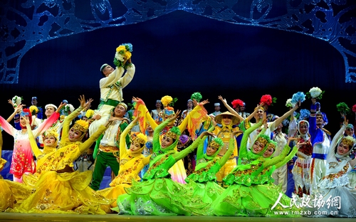 宁夏回族自治区代表团舞蹈诗《九州花儿美》1 宁夏回族自治区代表团舞蹈诗《九州花儿美》1