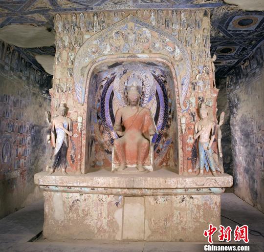 图为莫高窟260窟中心柱东向面采用胡粉颜料?!《鼗脱芯吭汗┩肌∩? longdesc=