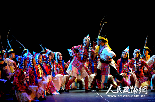 云南省代表团歌舞晚会《梦幻彩云南》 云南省代表团歌舞晚会《梦幻彩云南》