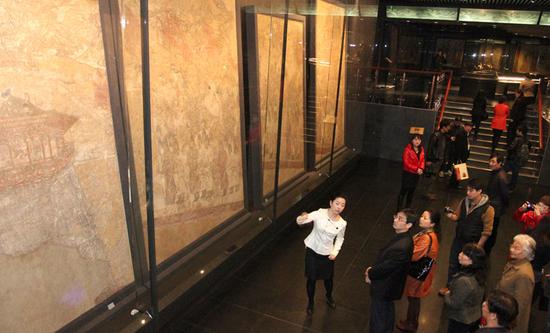 正在展示中的陕西历史博物馆壁画