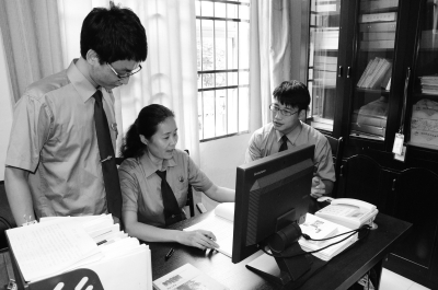 检察官员贩毒 检察官员贩毒