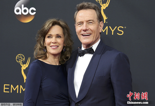 第68届艾美奖颁奖礼 各影星悉数亮相红毯9