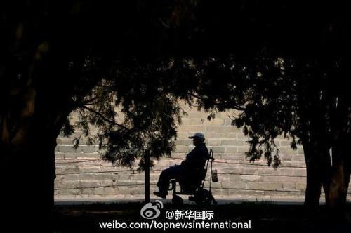 葡萄牙一医院诊断闹乌龙 男子误坐轮椅四十载