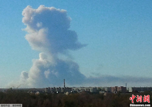 俄罗斯一个军用靶场发生弹药爆炸 俄罗斯一个军用靶场发生弹药爆炸