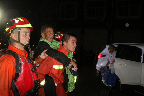 浙江山体滑坡27人失联 浙江山体滑坡27人失联