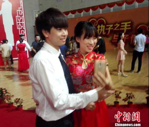 杨伏山 摄 杨伏山 摄