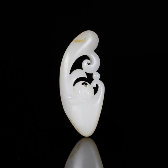 01633杨曦和田玉籽料荷花