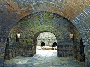 江宁上坊东吴大墓及内景 江宁高新园供图 江宁上坊东吴大墓及内景 江宁高新园供图