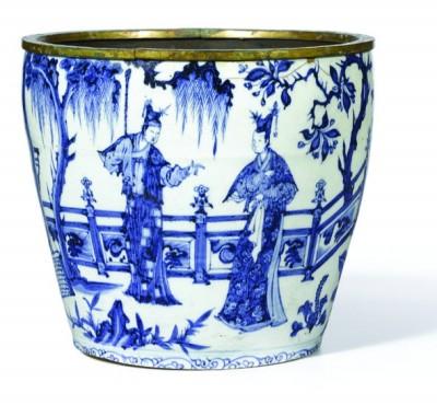 元青花“百花亭”记人物图梅瓶(不全) 元青花“百花亭”记人物图梅瓶(不全)