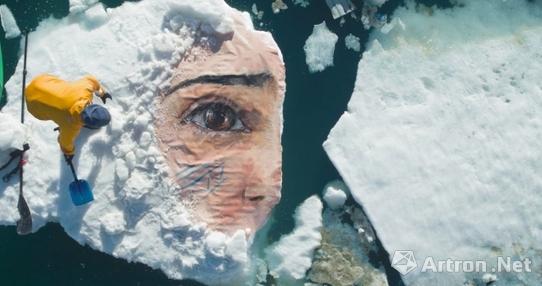 胡拉《如果你开始翱翔，该怎么办》。图 取自 The Huffington Post