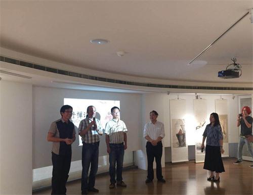 W020161011333782872377 W020161011333782872377