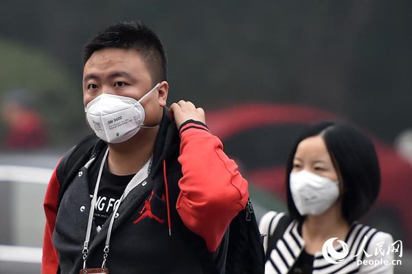 中国军方加入治霾3 中国军方加入治霾3
