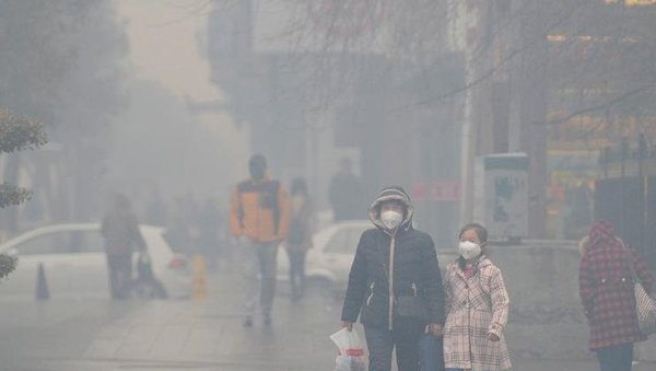 多家工地“顶风作案” 多家工地“顶风作案”