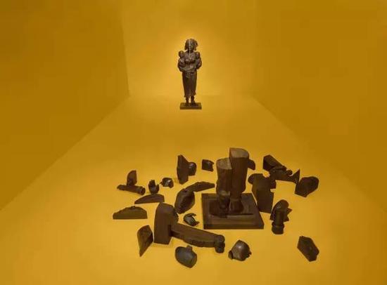 塔鲁《殖民地姐妹》（Colonial Sisters），2008年，图片来源：西九文化区