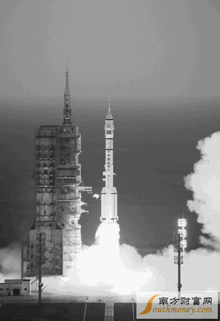 航天员舱内私房话 揭秘:航天员在太空中是如何对话的(全文)(2)