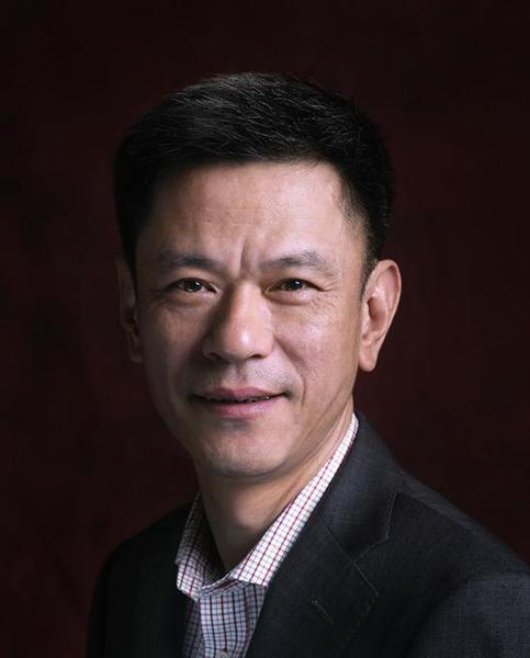 “尚燃藏茶”主人杨尚燃先生 “尚燃藏茶”主人杨尚燃先生