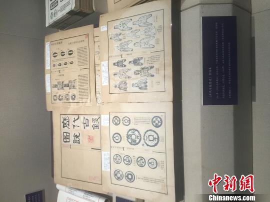 图为展览现场?！⊙钤弦?摄