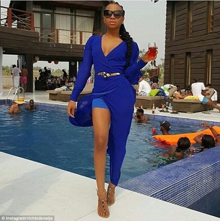 C428NGGJ00AO0001 C428NGGJ00AO0001