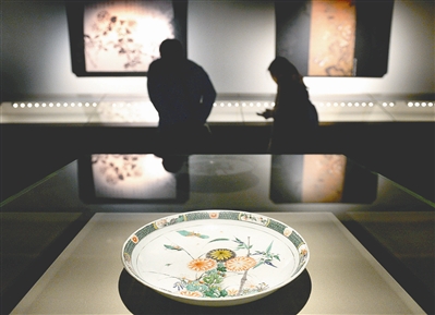 “以国宝为生命”的故宫精神会一代代传承下去CFP供图 “以国宝为生命”的故宫精神会一代代传承下去CFP供图