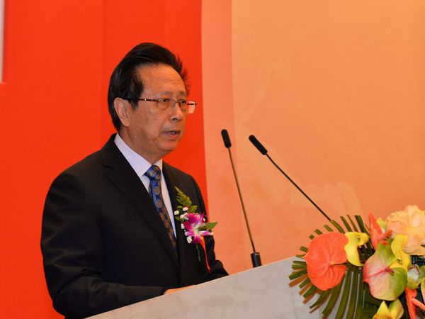 2016102411450762692 2016102411450762692