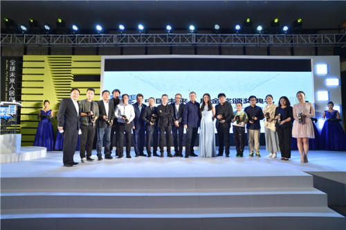 全球人居未来十大地产项目合影