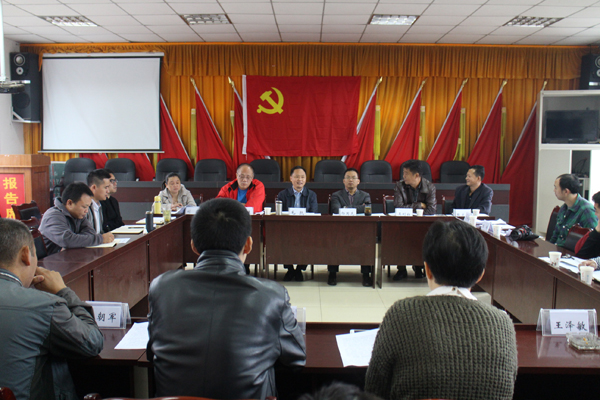 凄凄切切群群群群群群群 凄凄切切群群群群群群群