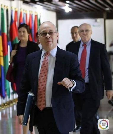 图为美国助理国务卿拉塞尔(新华社/法新)