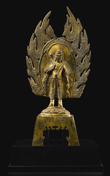 “艺海观涛:坂本五郎珍藏早期佛教铜像”专场:鎏金铜莲华手菩萨立像 北魏皇兴四年 高27.7公分 成交价:1148港元