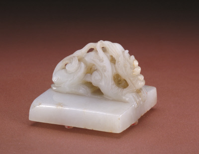 白玉龙纽押 白玉龙纽押