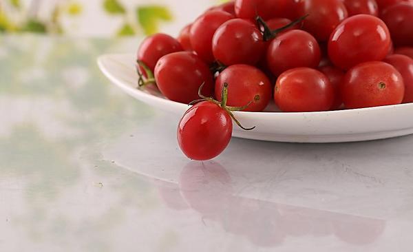 44U58PIC9My_1024 44U58PIC9My_1024