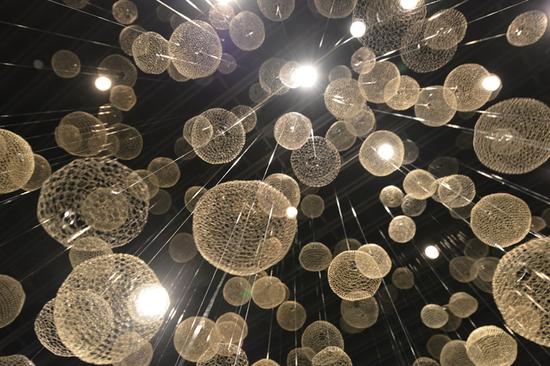 展览作品《球》 展览作品《球》