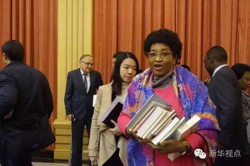 点击进入下一页