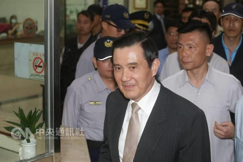 马英九被指泄密出庭应诉痛斥柯建铭:我没有犯罪