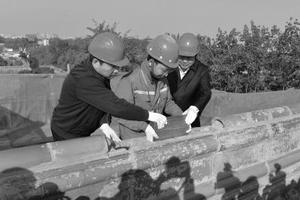 宝匣放入屋脊 宝匣放入屋脊