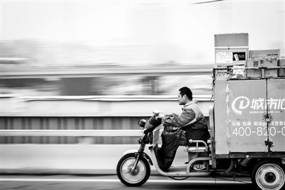 快递员月薪上万元难招人3 快递员月薪上万元难招人3