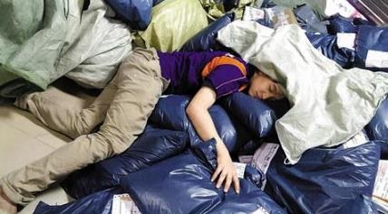 快递员月薪上万元难招人4 快递员月薪上万元难招人4