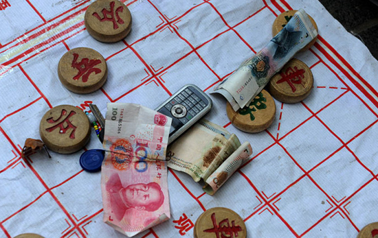 大学生街头棋局输60002 大学生街头棋局输60002