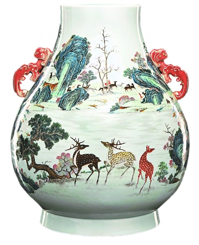 清乾隆粉彩百鹿图螭耳尊 清乾隆粉彩百鹿图螭耳尊