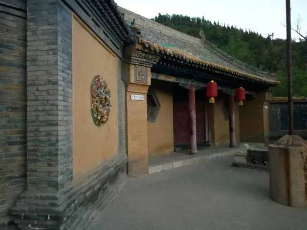 02d03fb1ca9142cfb89b8904dbc9467e_th 02d03fb1ca9142cfb89b8904dbc9467e_th