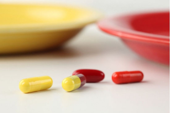 女华佗胶囊装虫称神药2 女华佗胶囊装虫称神药2