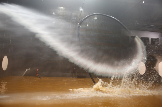 孙原＋彭禹，自由，装置，2009