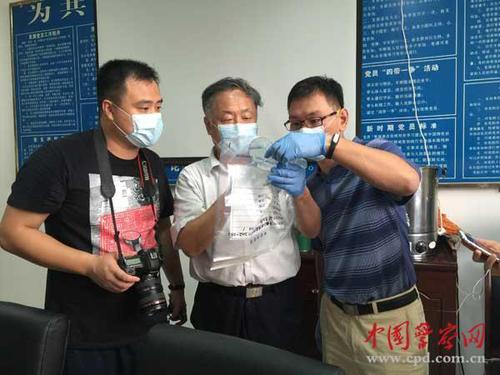 点击进入下一页