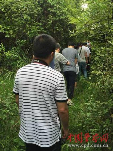 点击进入下一页