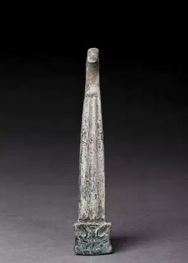 东汉青铜器带钩-图片版权归原作者所有 东汉青铜器带钩